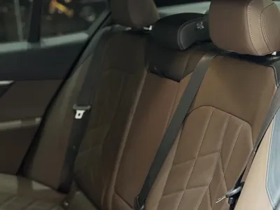 2024 بي ام دبليو الفئة الخامسة 520 أي