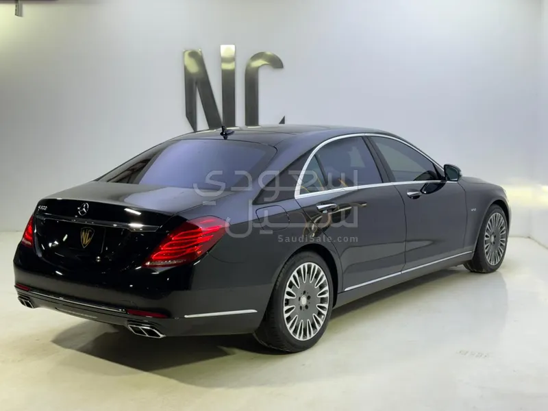 2015 مرسيدس - بنز إس 600