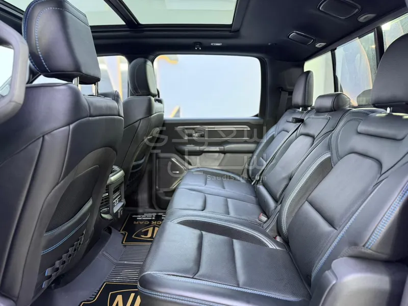 2023 دودج رام تي ار اكس