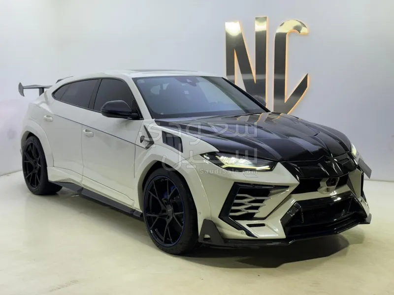 2021 لمبرجيني اوروس