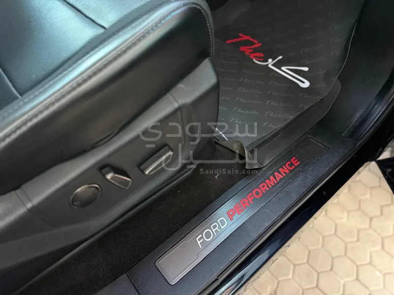 2020 فورد اف 150 رابتور