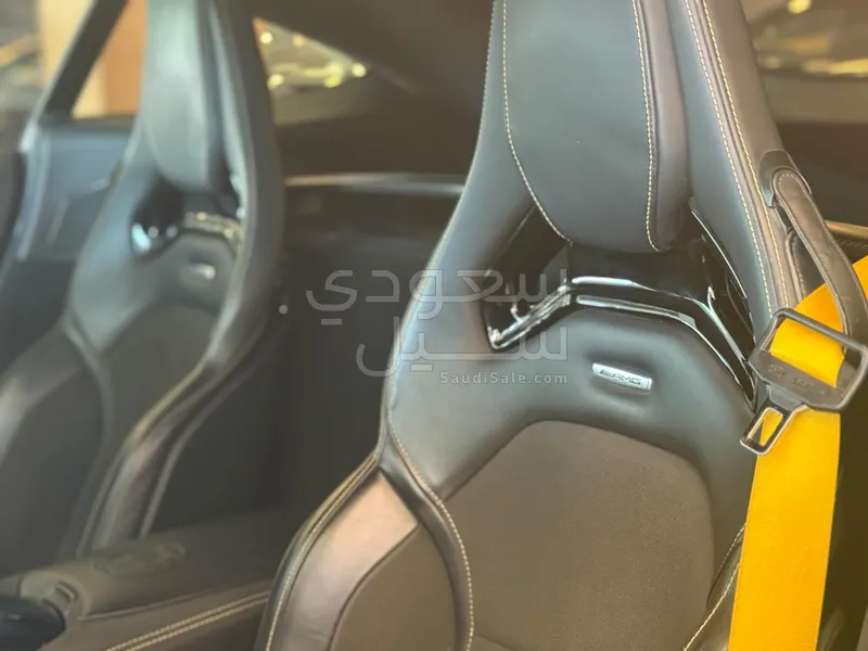 2018 مرسيدس - بنز جي تي أر أي إم جي