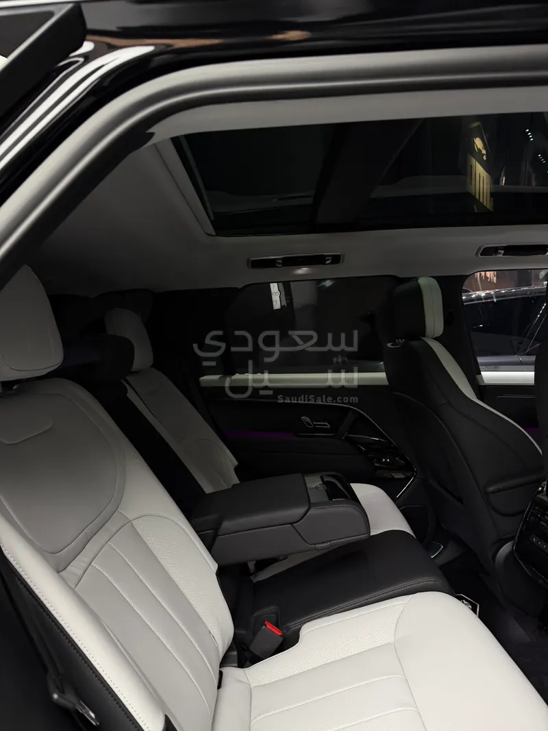 2025 لاند روفر رينج روفر سبورت اتش اس اي