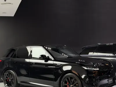 2025 لاند روفر رينج روفر سبورت اتش اس اي