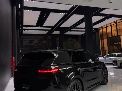 2025 لاند روفر رينج روفر سبورت اتش اس اي