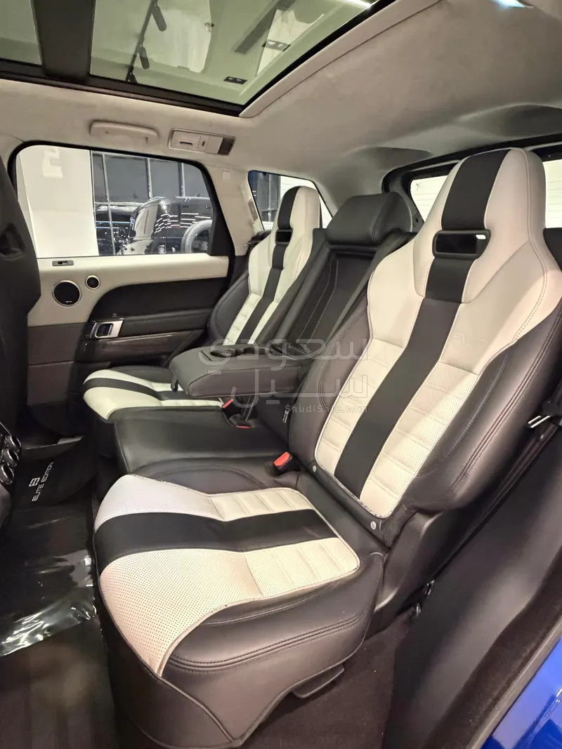 2015 لاند روفر رينج روفر سبورت اس في ار