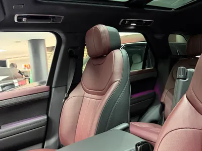 2025 لاند روفر رينج روفر سبورت اتش اس اي