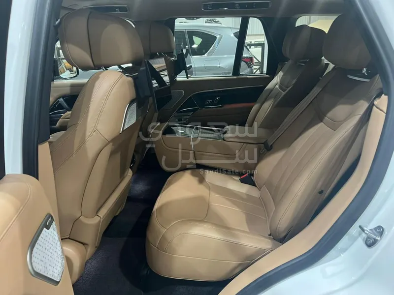 2023 لاند روفر رينج روفر اوتوبيوغرافي