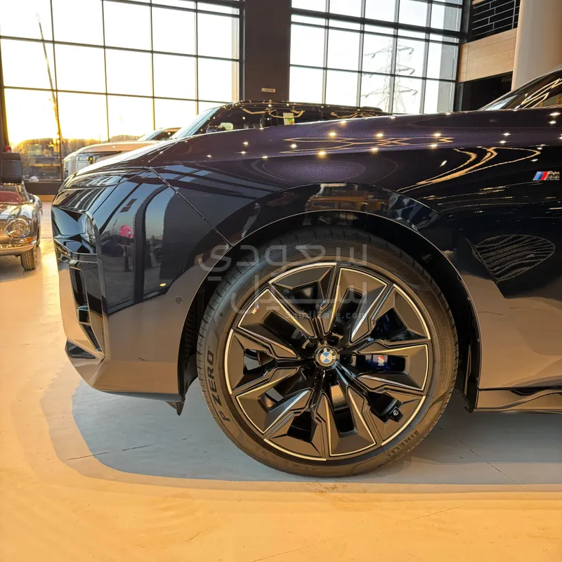 2025 بي ام دبليو الفئة السابعة 760 إل أي