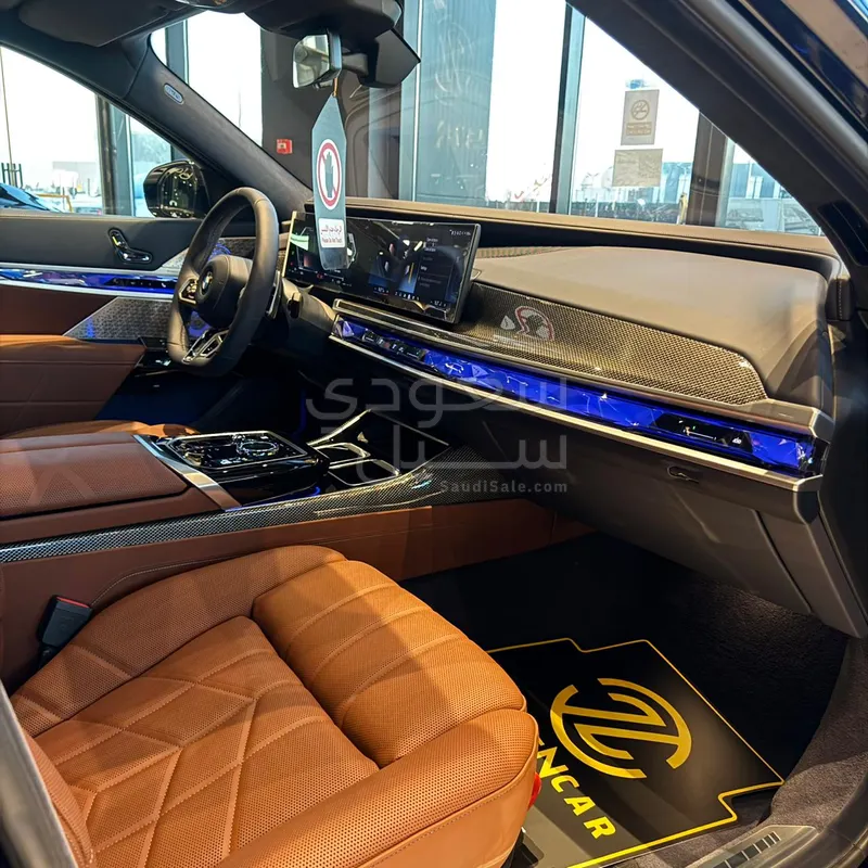 2025 بي ام دبليو الفئة السابعة 760 إل أي