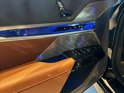 2025 بي ام دبليو الفئة السابعة 760 إل أي