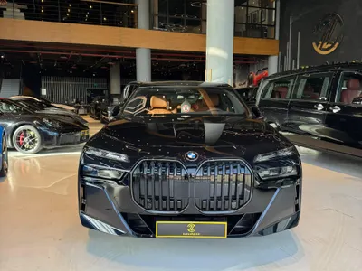 2025 بي ام دبليو الفئة السابعة 760 إل أي