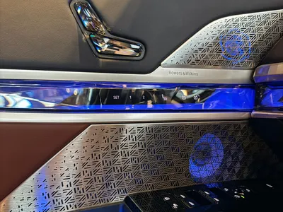 2025 بي ام دبليو الفئة السابعة 760 إل أي