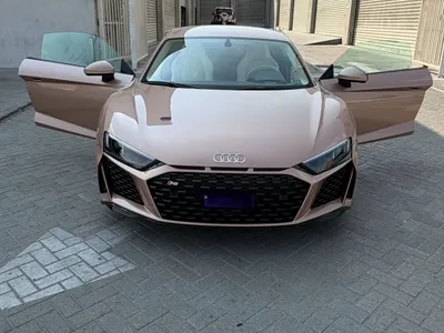 2023 اودي ار 8 في 10 بلس