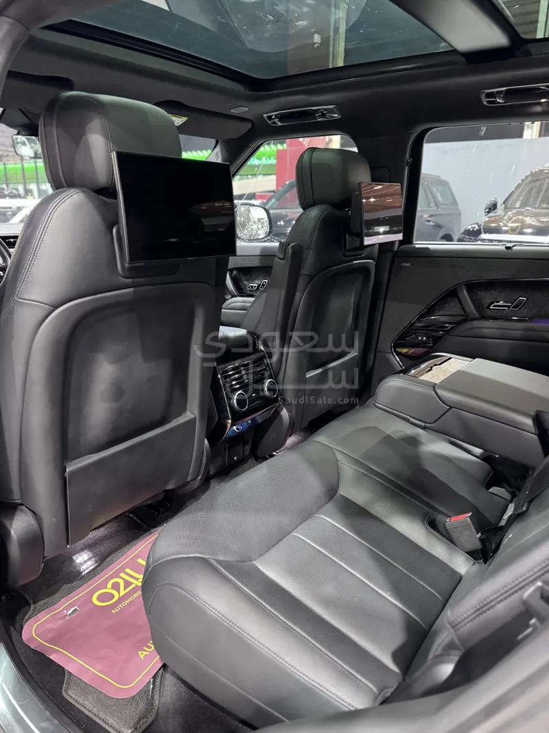 2023 لاند روفر رينج روفر سبورت فيرست اديشن