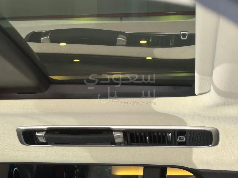 2024 لاند روفر رينج روفر فوج اس اي