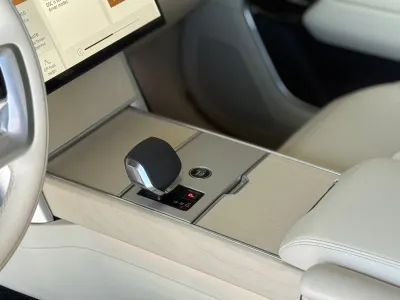 2024 لاند روفر رينج روفر فوج اس اي