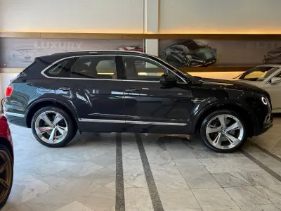 2020 بنتلي بنتايجا