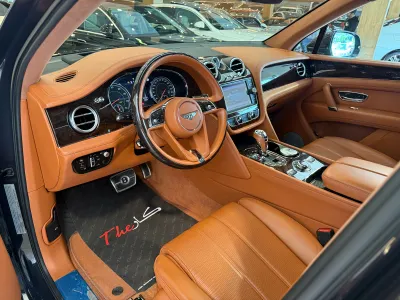 2020 بنتلي بنتايجا