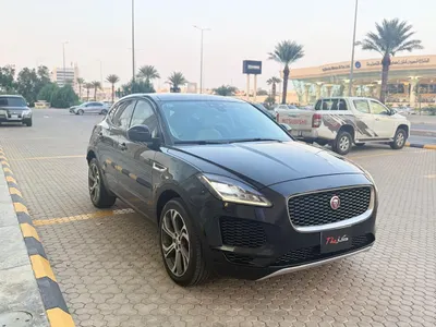 2019 جاكوار اي-بيس