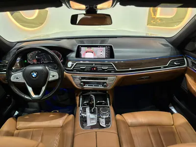 2020 بي ام دبليو الفئة السابعة 730 إل أي