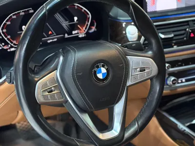 2020 بي ام دبليو الفئة السابعة 730 إل أي