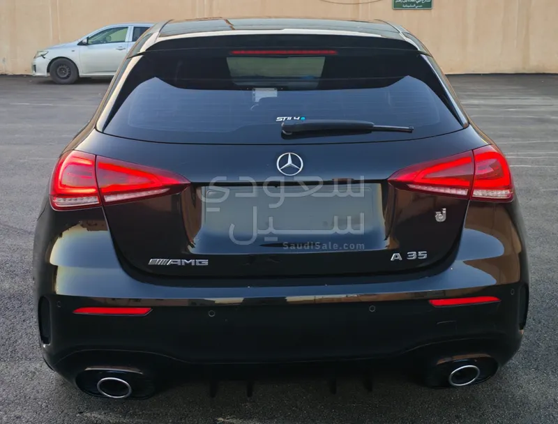 2022 مرسيدس - بنز أي 35