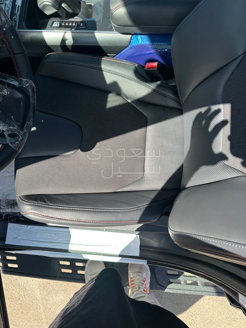 2024 فورد اف 150 رابتور