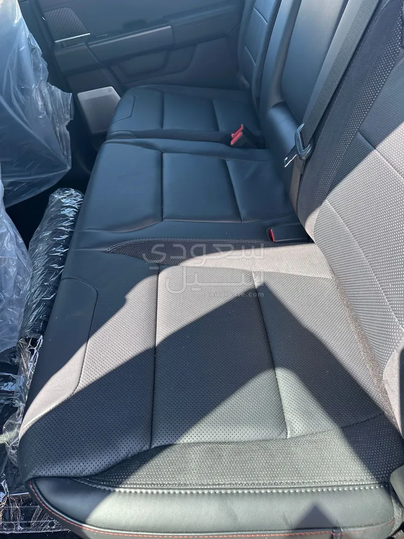 2024 فورد اف 150 رابتور