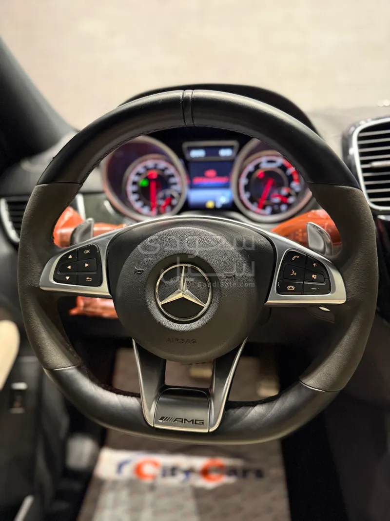 2018 مرسيدس - بنز جي إل إي 63إس أي إم جي