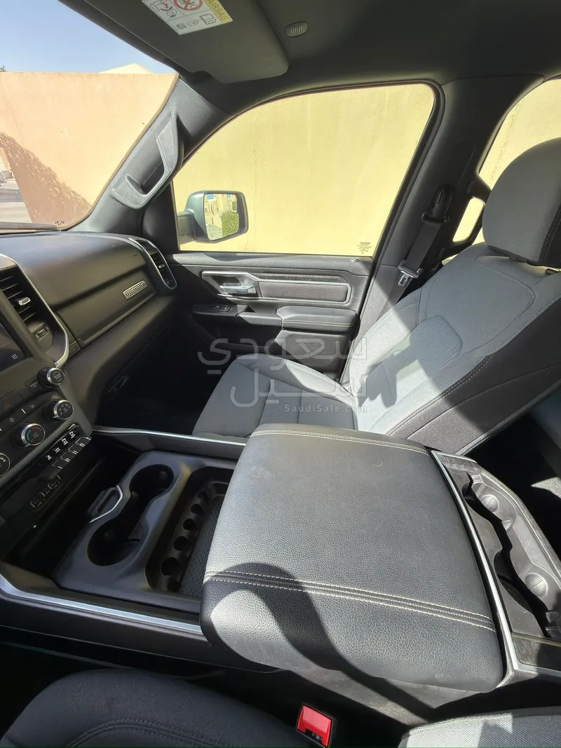 2023 دودج رام 1500 بيج هورن