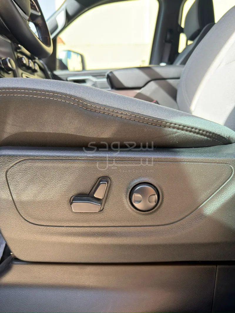 2023 دودج رام 1500 بيج هورن