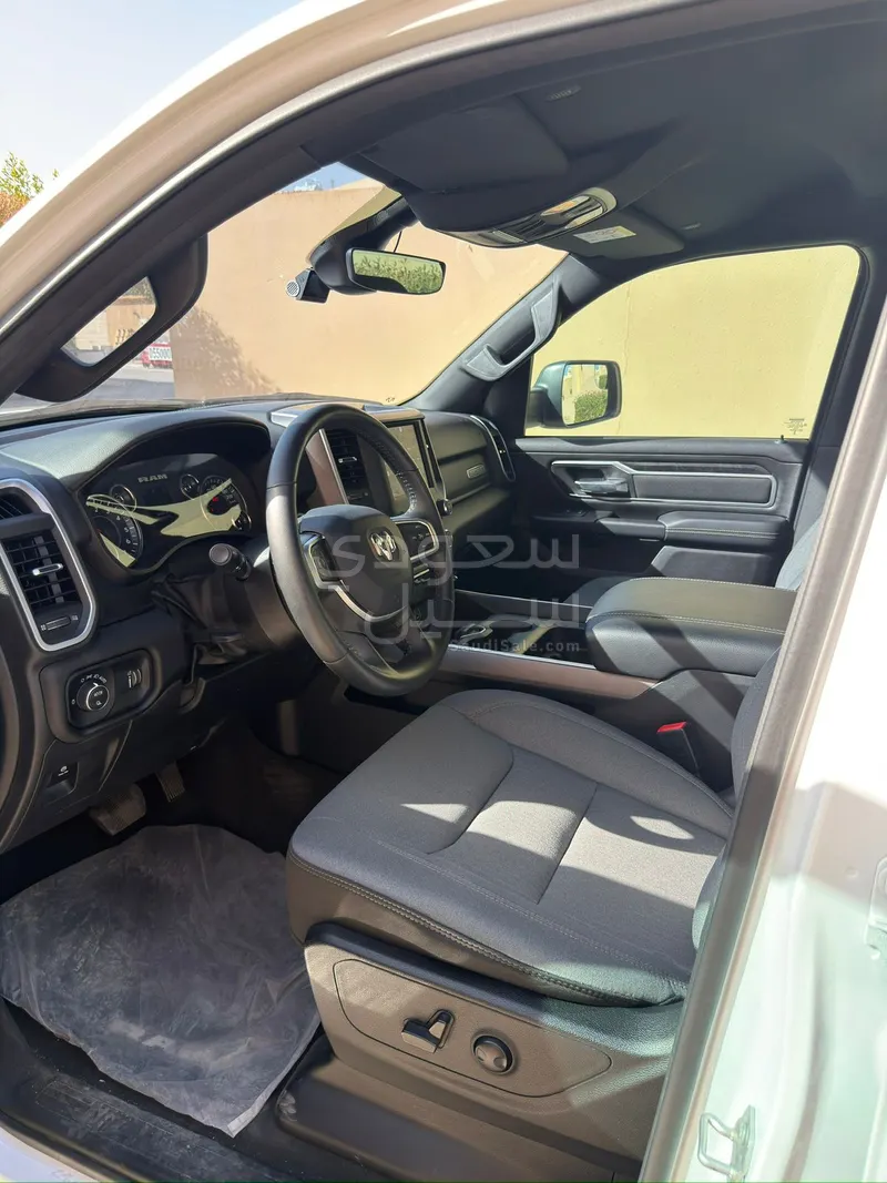 2023 دودج رام 1500 بيج هورن