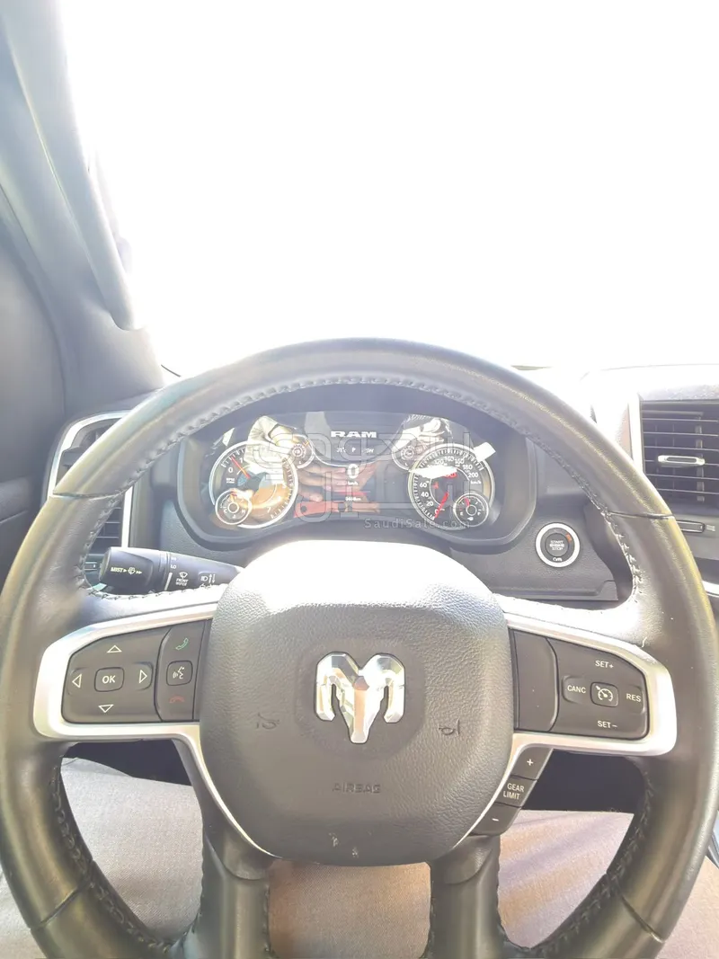 2023 دودج رام 1500 بيج هورن