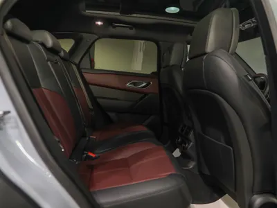 2025 لاند روفر رينج روفر فيلار اتش اس اي