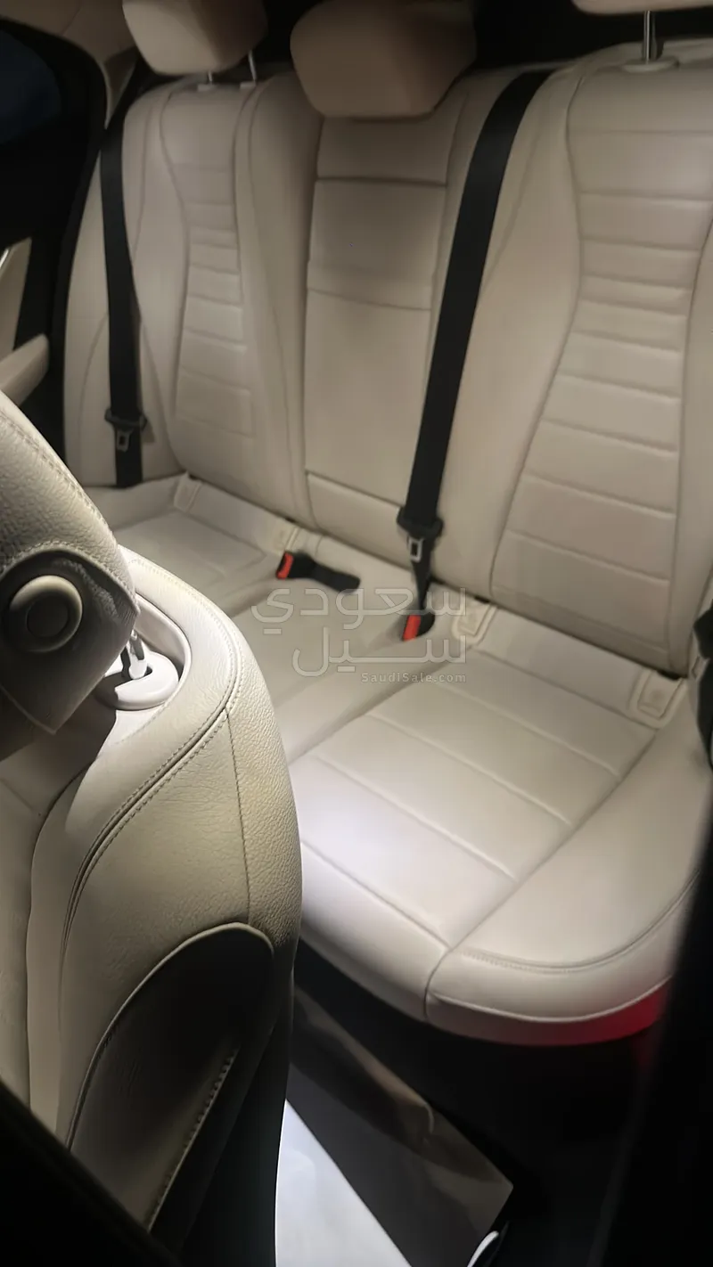 2020 مرسيدس - بنز إي 300