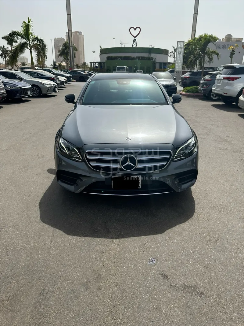 2020 مرسيدس - بنز إي 300