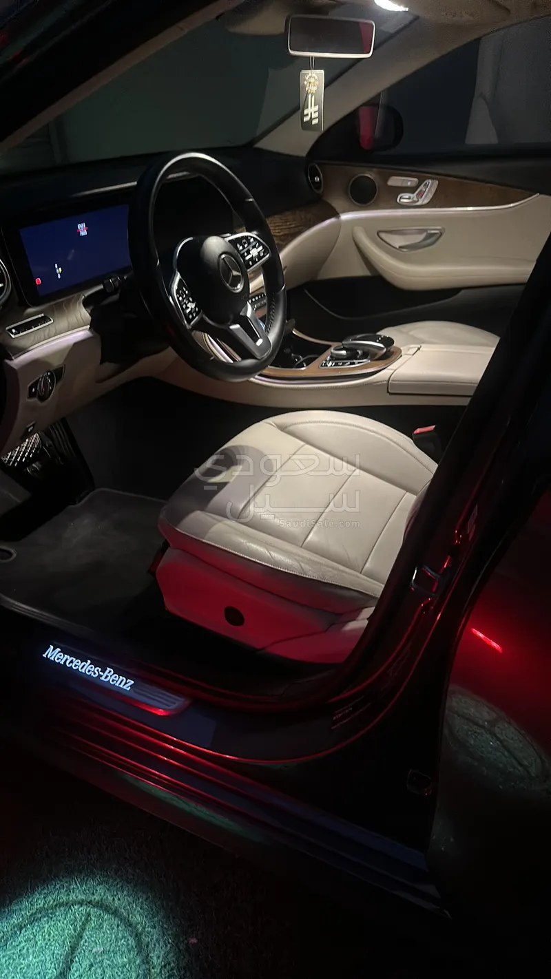 2020 مرسيدس - بنز إي 300
