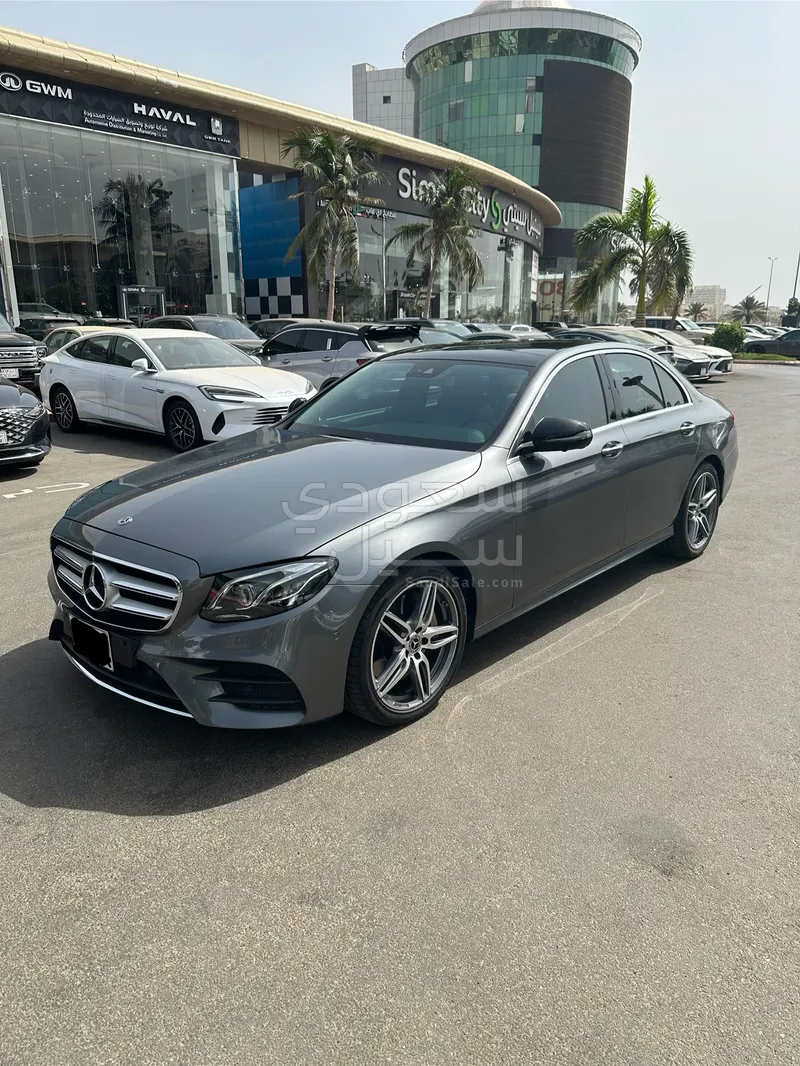 2020 مرسيدس - بنز إي 300