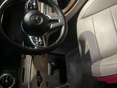 2020 مرسيدس - بنز إي 300