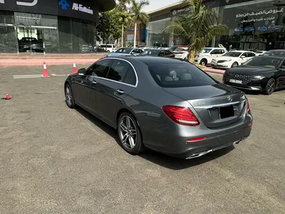 2020 مرسيدس - بنز إي 300