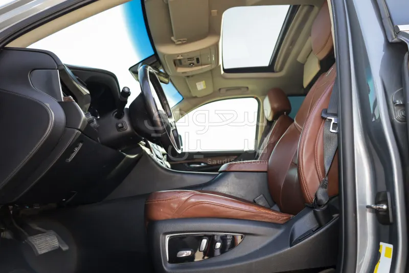 2018 كاديلاك اسكاليد