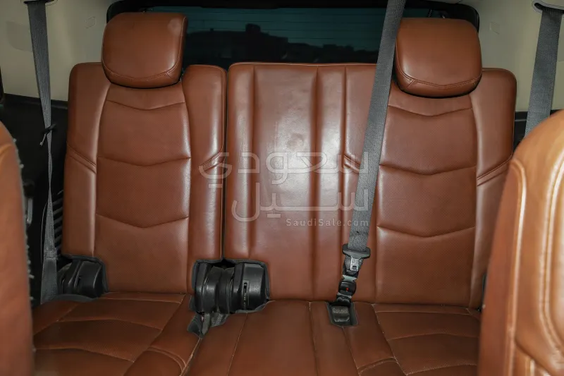 2018 كاديلاك اسكاليد