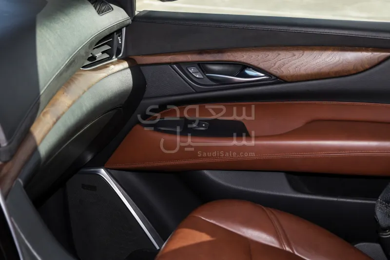 2018 كاديلاك اسكاليد