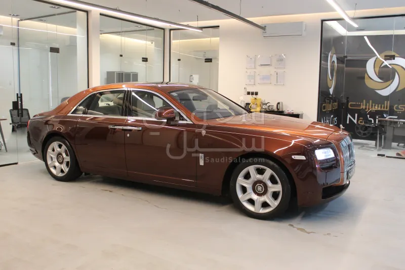 2013 رولز رويس قوست