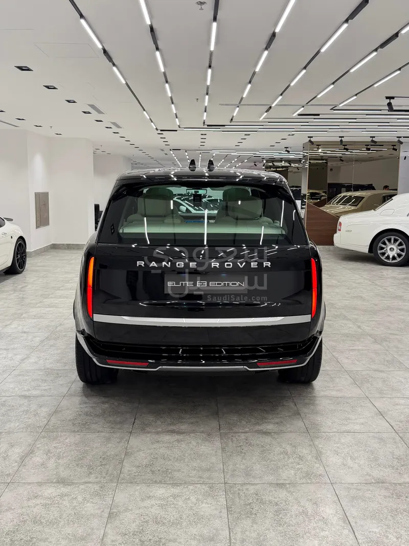 2025 لاند روفر رينج روفر اوتوبيوغرافي