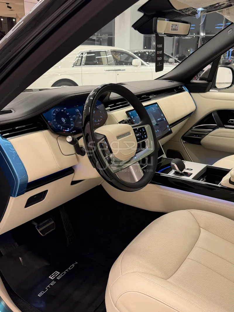 2025 لاند روفر رينج روفر اوتوبيوغرافي