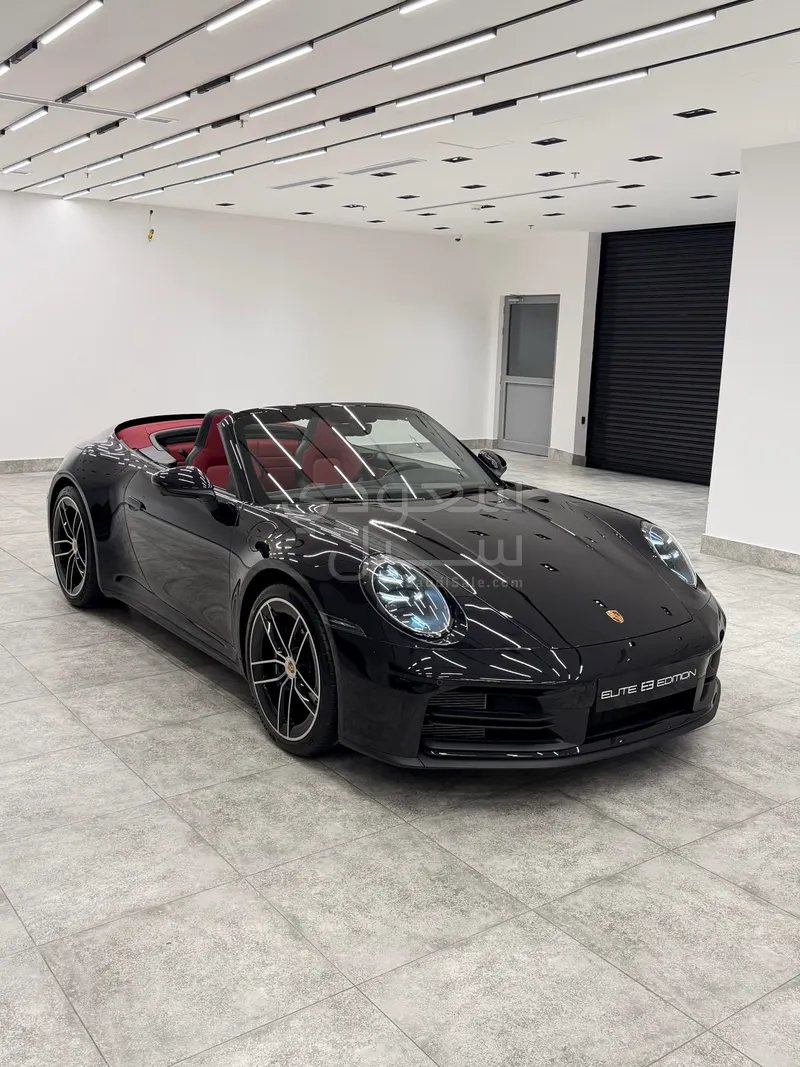 2025 بورش 911 كاريرا