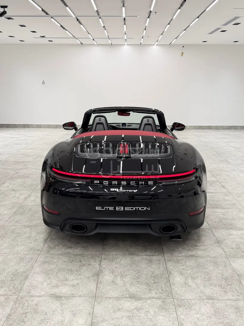 2025 بورش 911 كاريرا