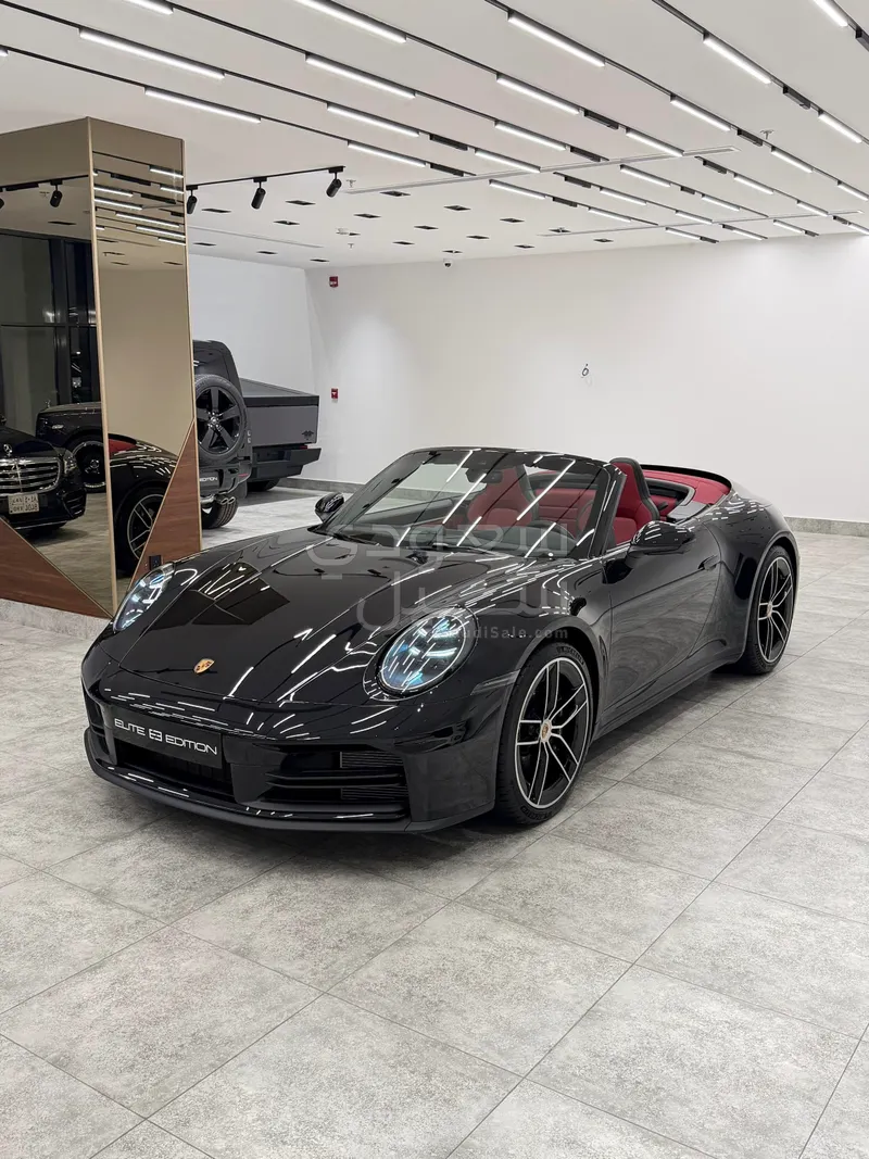 2025 بورش 911 كاريرا